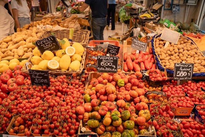 Trionfale Market Tour and Gnocchi Cooking Class with a Masterchef - What You Eat: Wine, Cantucci, and Vin Santo