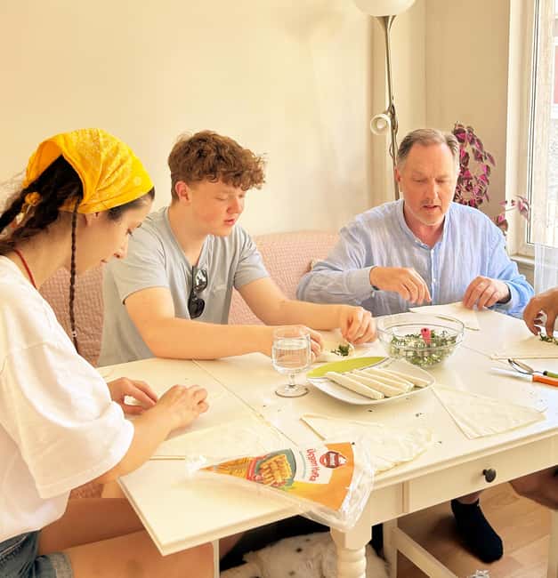 Turkish Cooking Course - Home Cooking Class in Istanbul - A 3-Hour Istanbul Kitchen Session With a Real Meal