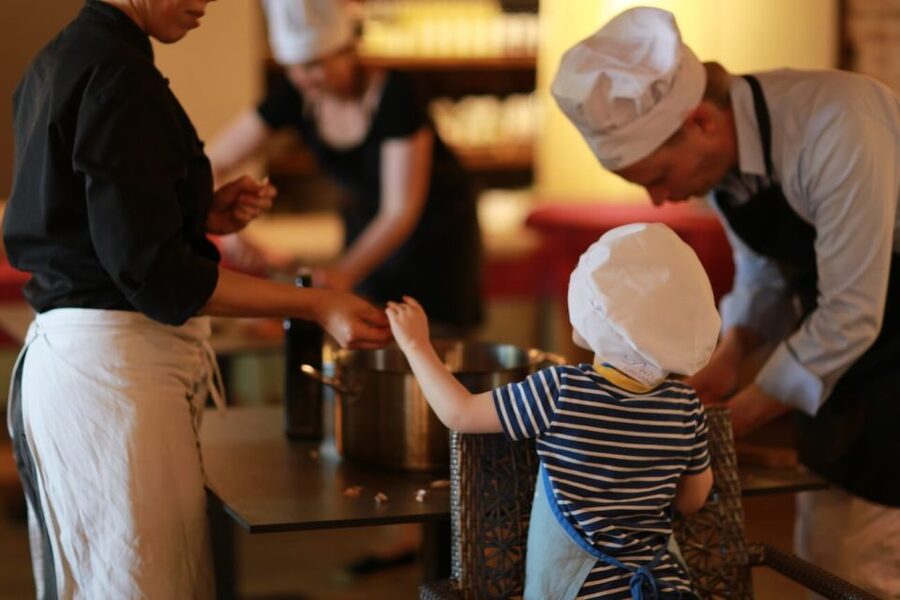 Tuscany: Cake and Biscuit Cooking Class for Kids - Inside the 90-Minute Class: Shortcrust Pastry to Filled Cake