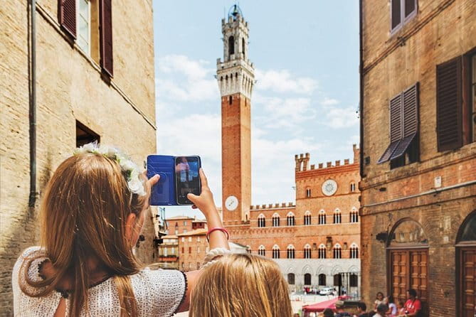Tuscany Day Trip: Chianti & Cooking Class Small Group - San Gimignano: towers, walking shoes, and a tight 1-hour window