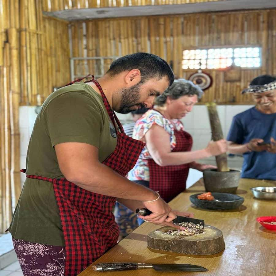 Ubud: Balinese Cooking Class with Traditional Dishes - Why Laplapan Village feels different than a cooking demo