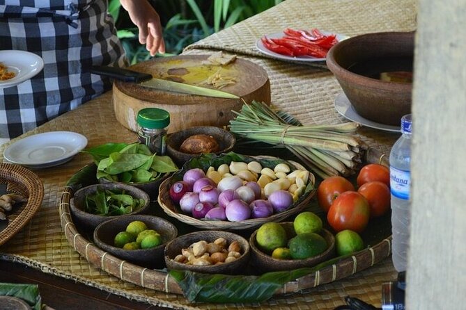 Ubud Cooking Class Bali with Balinese Chef - The menu you cook: vegetarian and non-vegetarian options
