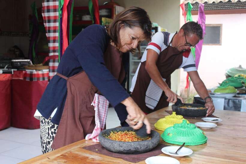 Ubud : Regular or Vegetarian cooking class with market visit - Why this Ubud cooking class feels more authentic than a typical lesson