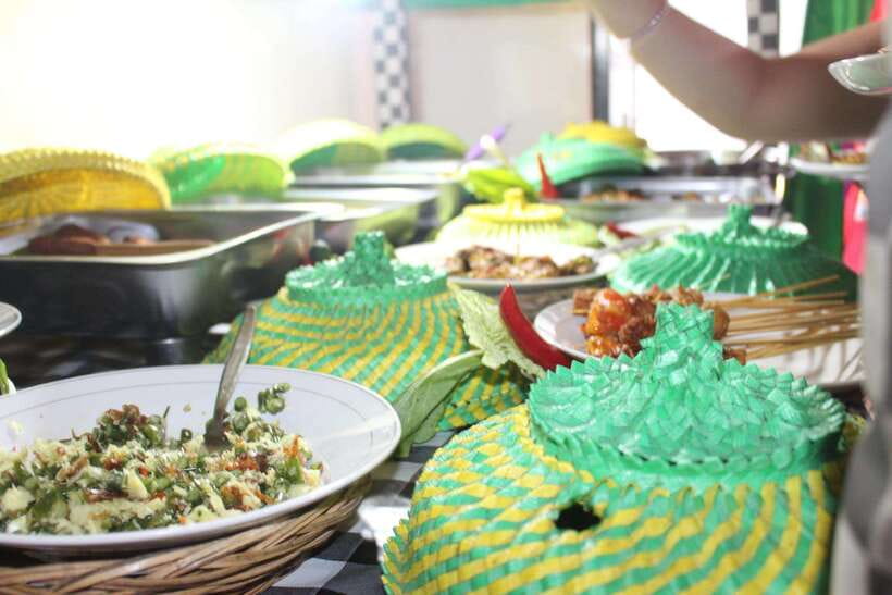 Ubud : Regular or Vegetarian cooking class with market visit - The heat factor: plan for comfort in the kitchen and around the day