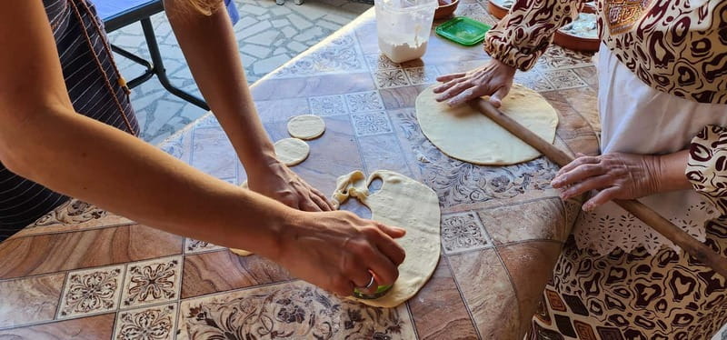 Ulcinj: Cooking Class - Including Dinner - Local experience - Meeting at Guest House Vera and the green market welcome