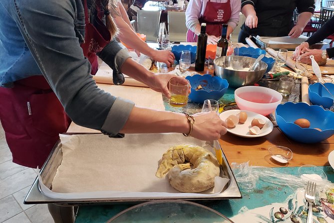 Umbria Traditional Cooking Class in Assisi countryside - Lunch in the cellar: eating what you made (and not rushing)