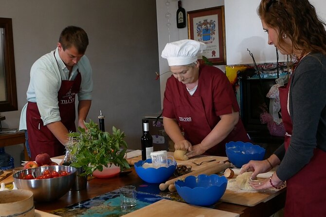 Umbrian Regional and Traditional Cooking Class with Lunch in Assisi - Getting to the Meeting Point and Managing the Last Mile