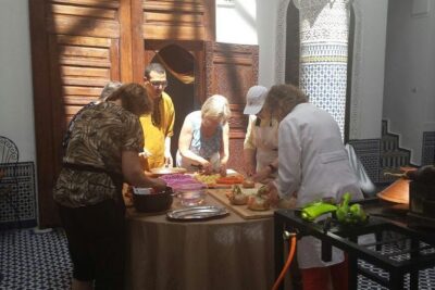 Unforgettable Fes Cooking Class with a local - Your Homemade Meal: What You’ll Sit Down To