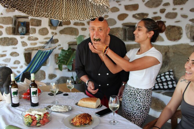 Unique Sunset Cooking Class in Mykonos - Group size: why a max of 20 people feels more personal