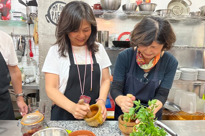 Valencian Paella Cooking Class, Tapas & Sangria - Evening - From Sangria Workshop to Tapas: Getting the Night Started