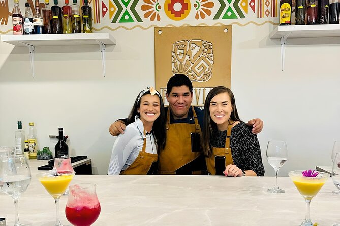 Vegan Peruvian Cooking Class Cocktails and Local Market in Cusco - Who should book this vegan Cusco cooking class