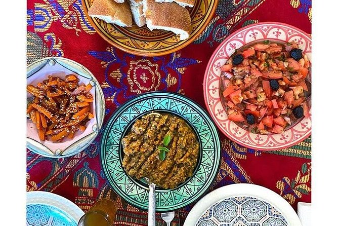 Vegetarian and vegan cooking class - Inside the Family Kitchen With Dounia, Kawtar, and Khimsa