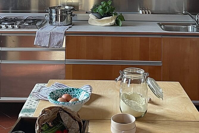 Vegetarian cooking class in the Florentine Hills 6 guests max - Walk into Antonella’s home kitchen and get hands-on fast