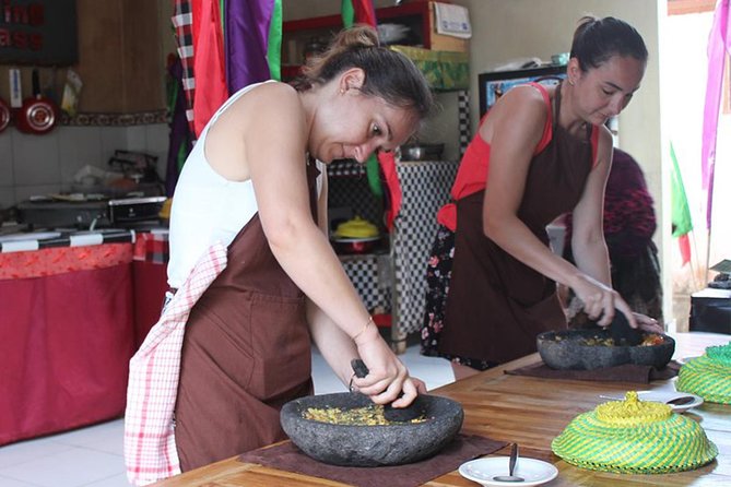 Vegetarian Ubud Cooking Class Bali - Cooking Your Nine Vegetarian Dishes: Tofu, Tempe, Fresh Veggies, and More