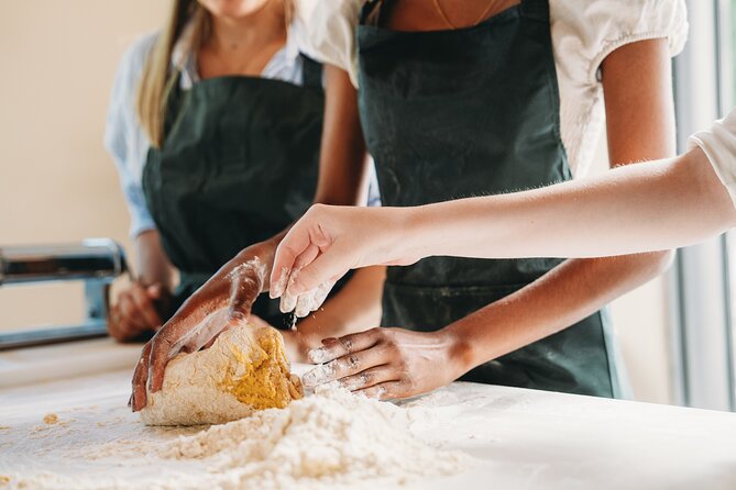 Venetian Secrets 3 course Cooking Class and Unlimited Prosecco - Where You Meet in Venice (Campo San Gallo) and How the Timing Works