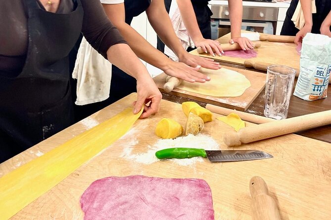 Venice Cooking Class in Mestre – Pasta & Tiramisu, wine and more - Timing and Communication: The Two Things to Watch