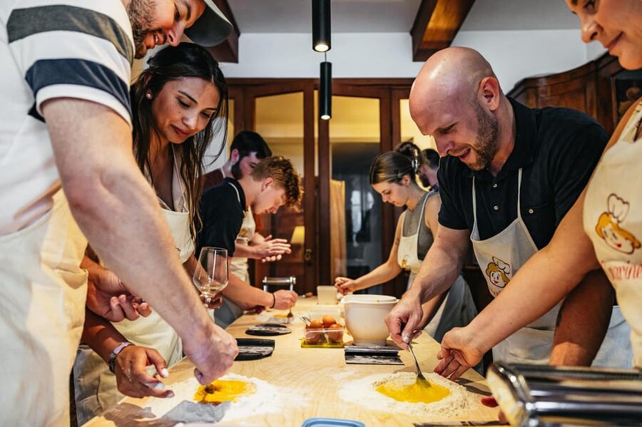 Venice: Pasta and Tiramisu Cooking Class at a Local's Home - Price and Value: Is $215 Worth It?