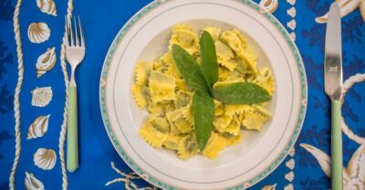 Verona: Pasta & Tiramisu Cooking Class at a Local's Home - Starting with aperitivo: prosecco and nibbles before the dough