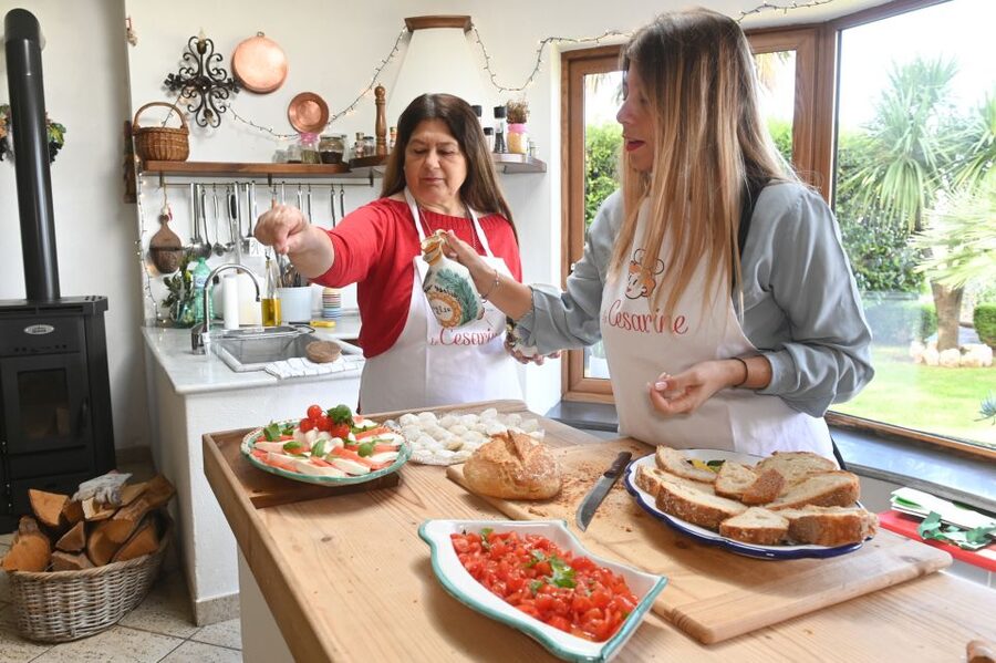 Vico Equense: Authentic Cooking Class at a Local's Home - Booking Smart: Timing, What to Plan Around, and What to Bring