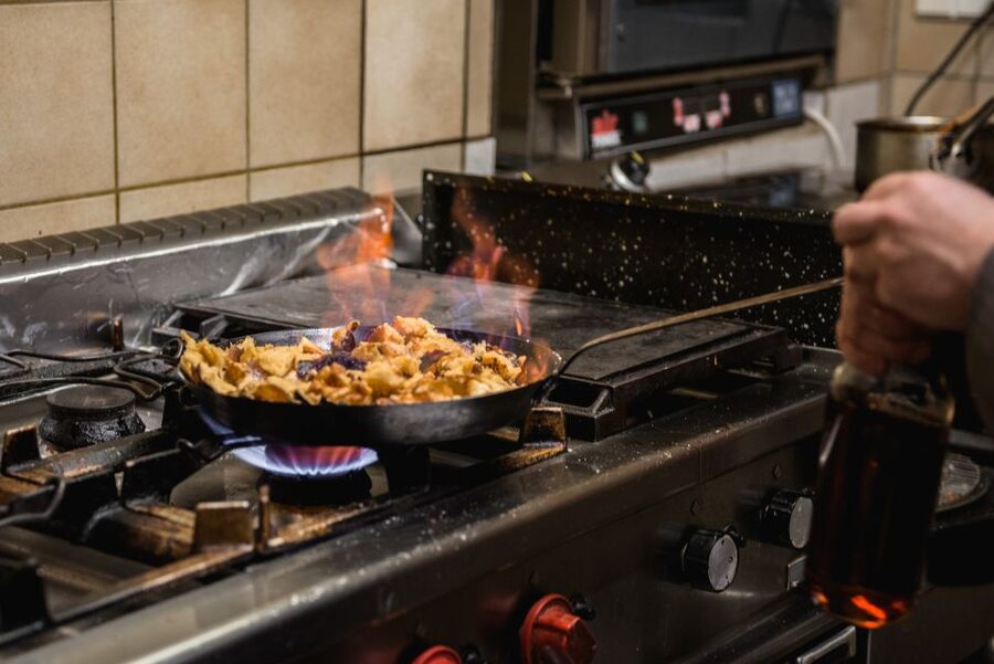 Vienna: Traditional Kaiserschmarrn Cooking Class & Tasting - Should You Book This Vienna Kaiserschmarrn Cooking Class?