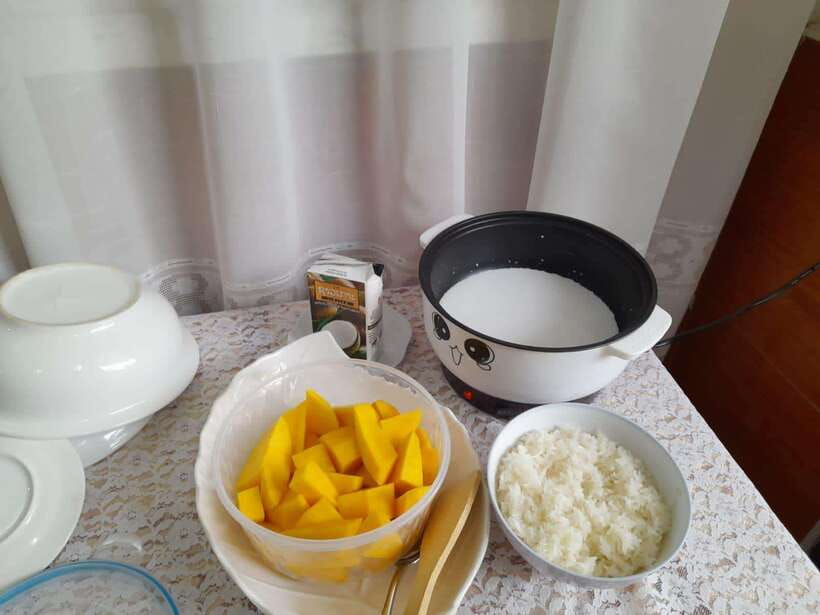Vientiane Private Lao Cooking Class with Market Tour - Pickup, van time, and where the day begins in Vientiane