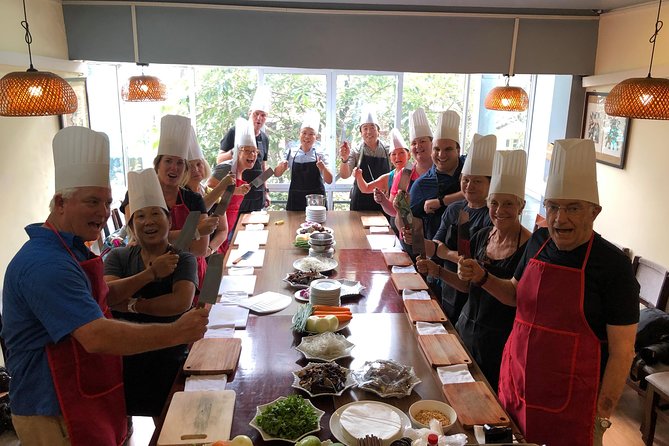 Vietnamese Food Cooking Class in Hanoi with Market Experience - Picking ingredients the Vietnamese way (and why it matters)