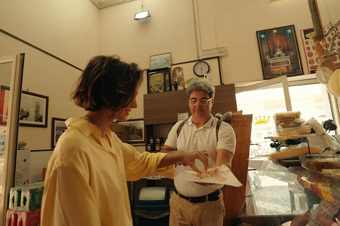 Visit of the Ortigia market and cooking class of typical dishes - Price and time: is $155.68 good value?