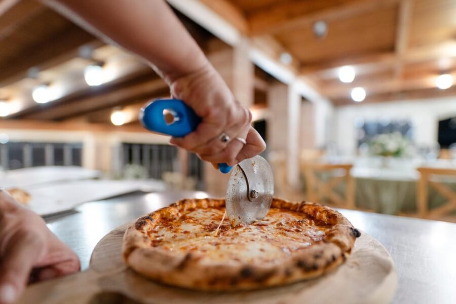 Volterra: Pizza Cooking Class in a tuscan farmhouse - A Tuscan farmhouse pizza class near Volterra (not a studio workshop)