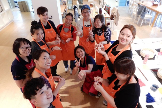 Xiao Long Bao & Boba Tea Cooking Class in Taipei - Smashed cucumber salad: why this side dish teaches you real Taiwanese balance