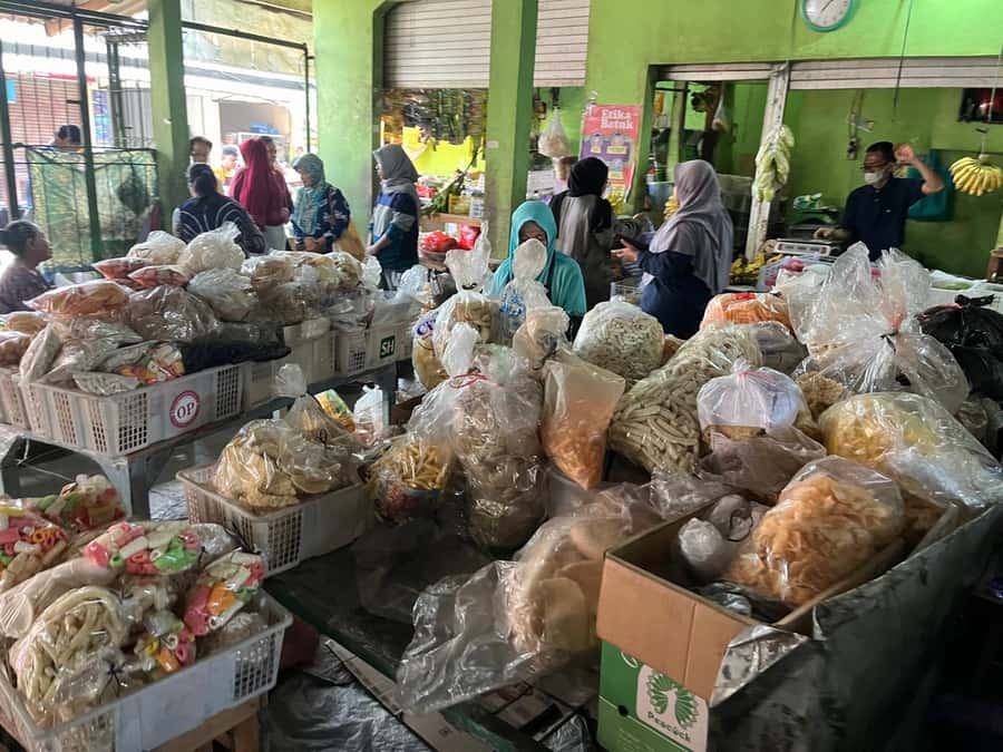 Yogyakarta: Cooking Class with Traditional Market Tour - Key things that make this Yogyakarta class worth your time