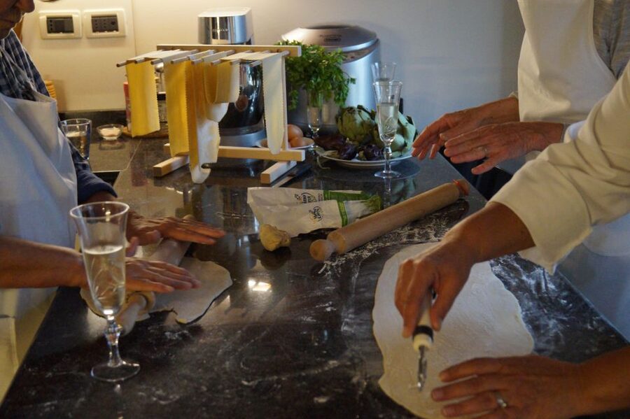 Yummy Cooking Class In Venice - What you’ll cook: Venetian pasta, cookies, and a creamy dessert